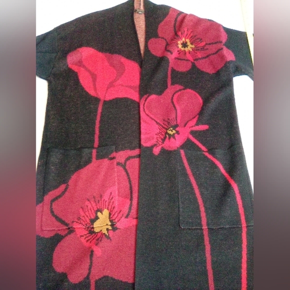 Max Sport Women's Poppy Black and Red Long Floral Cardigan Size Medium - Picture 12 of 16